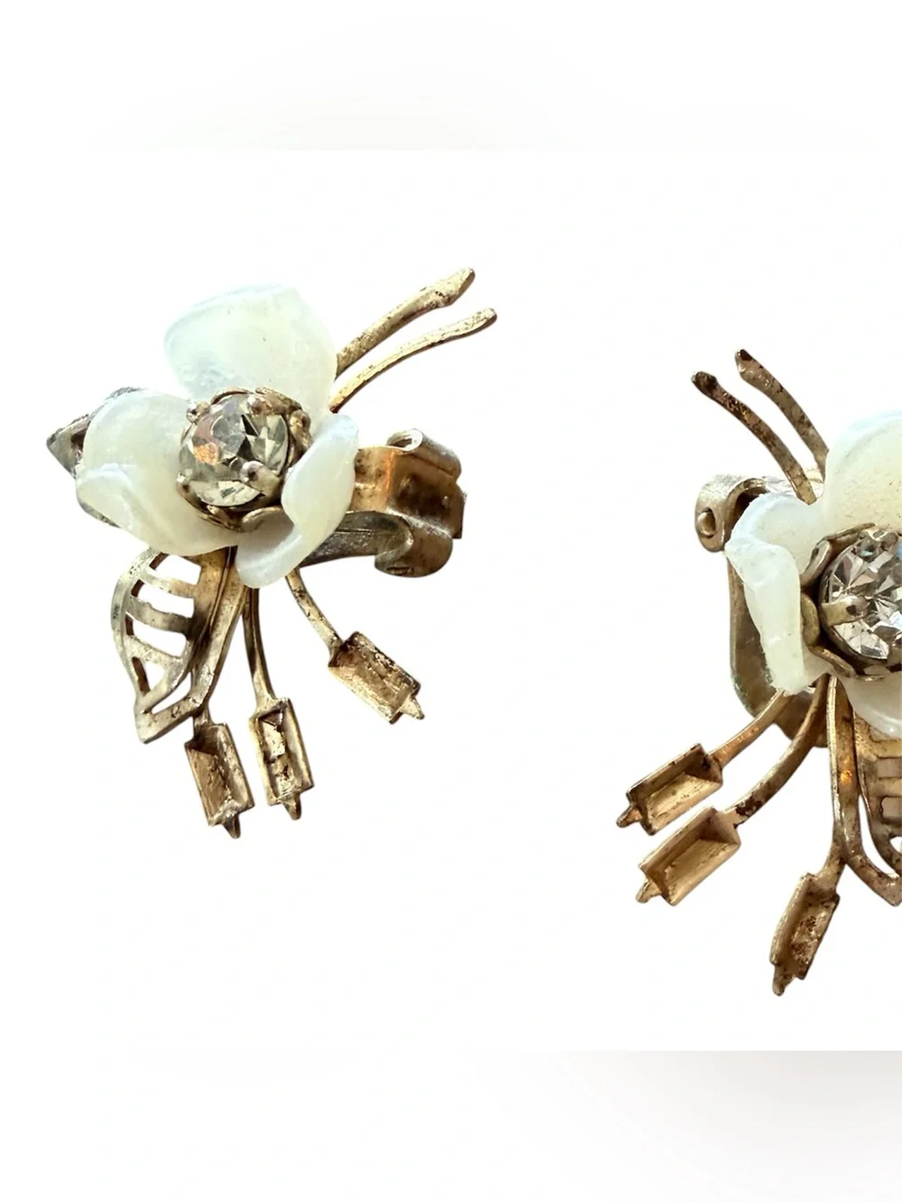 1950’s Bee “Look” Clip On Earrings, Goldtone w/Pearlescant White & Rhinestones